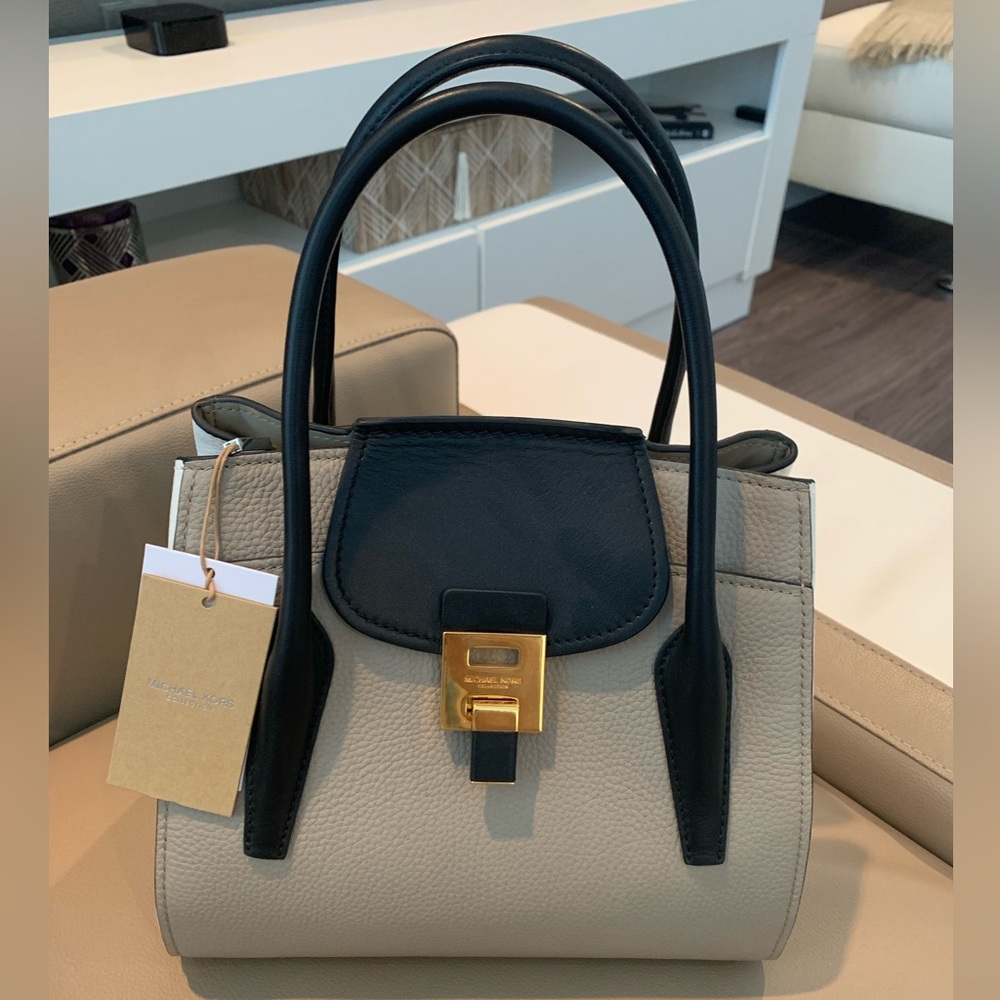 Michael Kors Collection Bag - Picture 4 of 13